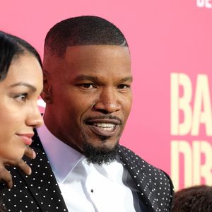 Jamie Foxx avec ses deux filles, Annalise et Corinne - Les célébrités arrivent à la première de 'Baby Driver' à Los Angeles le 14 juin 2017.