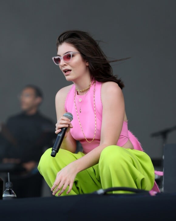 Lorde en concert lors de l'événement One Big Weekend de la BBC Radio 1 à Hull, le 27 mai 2017.