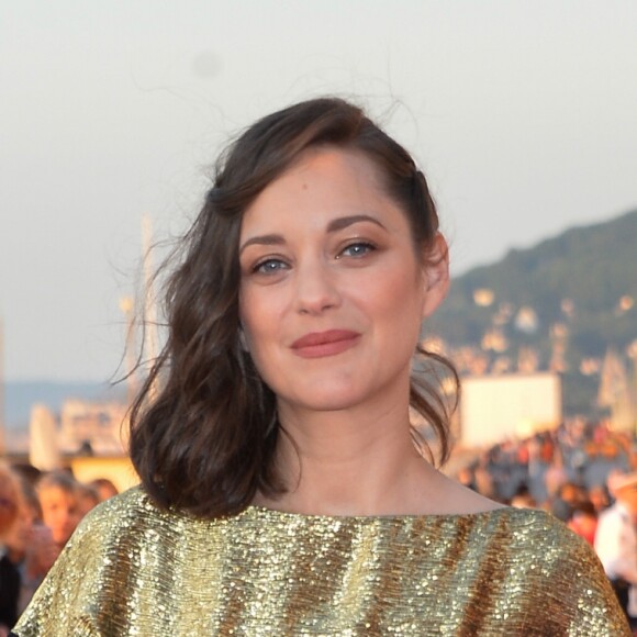 Marion Cotillard - Arrivées à la cérémonie de clôture du 31e Festival du Film de Cabourg, Journées Romantiques le 17 juin 2017. © Coadic Guirec / Bestimage