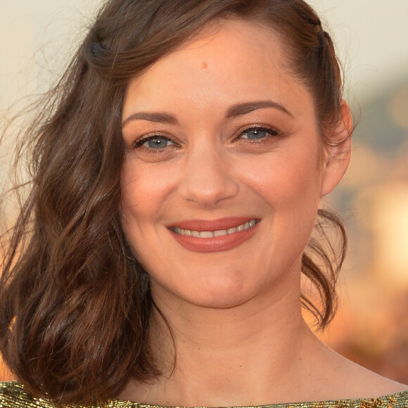 Marion Cotillard - Arrivées à la cérémonie de clôture du 31e Festival du Film de Cabourg, Journées Romantiques le 17 juin 2017. © Coadic Guirec / Bestimage