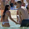 Exclusif - Javier Pastore avec sa compagne Chiara Picone et leur fille Martina en vacances sur une plage à Formentera le 17 juin 2017.