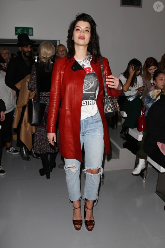 Pixie Geldof lors du défilé de mode Ashley Williams pendant la fashion week de Londres. Le 17 février 2017.