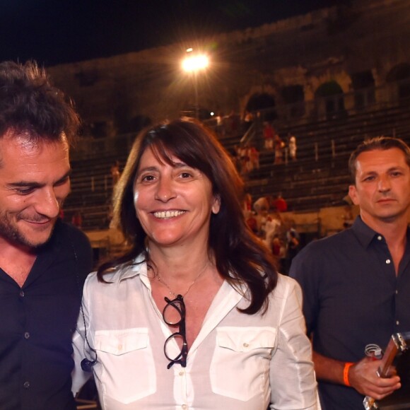 Exclusif - Amir Haddad et la productrice Anne Marcassus en backstage de l'émission "La chanson de l'année fête la musique" dans les arènes de Nîmes, diffusée en direct sur TF1 le 17 juin 2017 et présentée par Nikos Aliagas. © Bruno Bebert/Bestimage