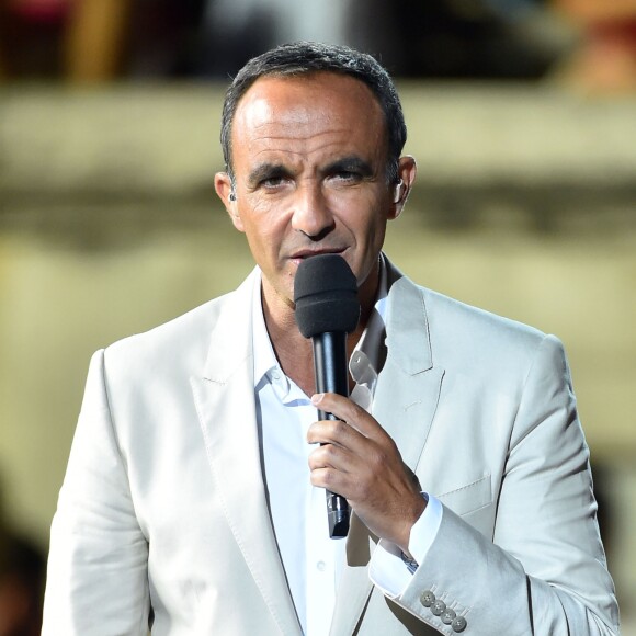 Exclusif - Nikos Aliagas a présenté l'émission "La chanson de l'année fête la musique" dans les arènes de Nîmes, diffusée en direct sur TF1 le 17 juin 2017. © Bruno Bebert/Bestimage