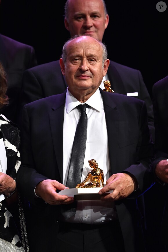 Michel Jonasz a reçu la Nymphe d'Or du meilleur acteur dans la catégorie série TV comédie - Clôture du 57ème Festival de télévision de Monte-Carlo au Grimaldi Forum à Monaco, le 20 juin 2017. © Bruno Bebert/Bestimage