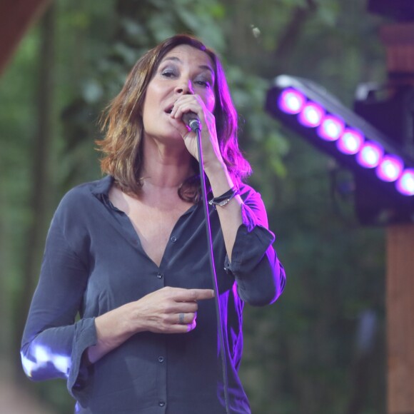 Zazie - Inauguration de la "Fondation Goodplanet - Domaine de Longchamp" à Paris, le 13 mai 2017. © CVS/Bestimage