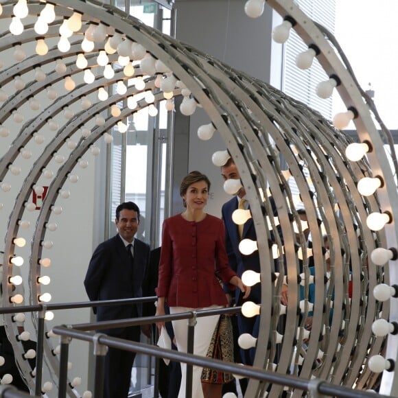 Le roi Felipe VI et la reine Letizia d'Espagne inauguraient le Botin Center à Santander le 23 juin 2017.