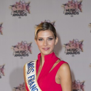 Camille Cerf (Miss France 2015) - Arrivées à la 17ème cérémonie des NRJ Music Awards 2015 au Palais des Festivals à Cannes, le 7 novembre 2015.