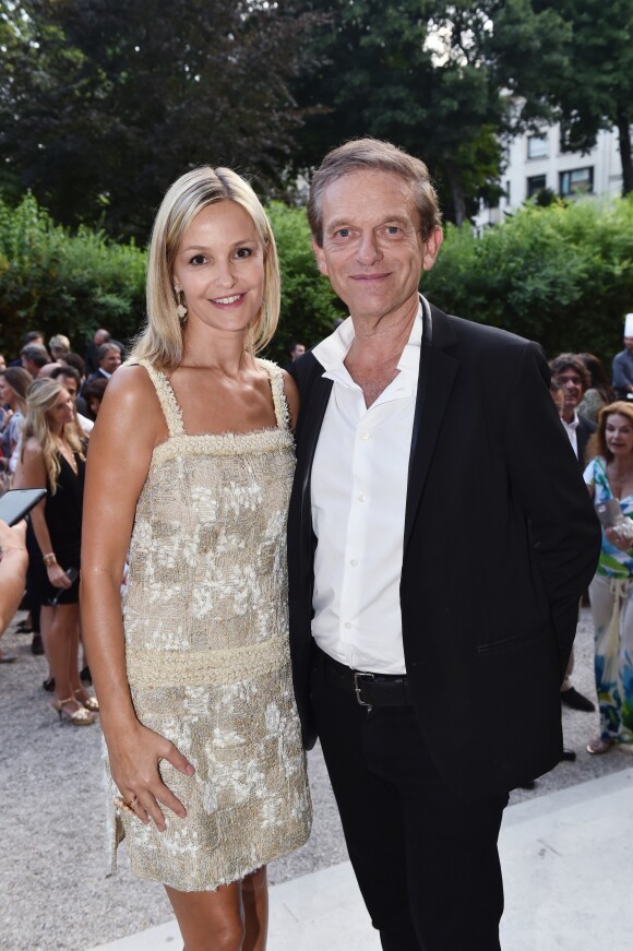 Exclusif - Docteur Frédéric Saldmann et sa femme Marie - B. Patou fête ses 40ans à l'hôtel particulier Salomon de Rothschild à Paris, France, le 22 juin 2017. © Rachid Bellak/Bestimage