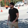 Exclusif - Jonah Hill dans les rues de Los Angeles avec des lunettes de soleil et un bonnet sur la tête Le 13 mai 2017