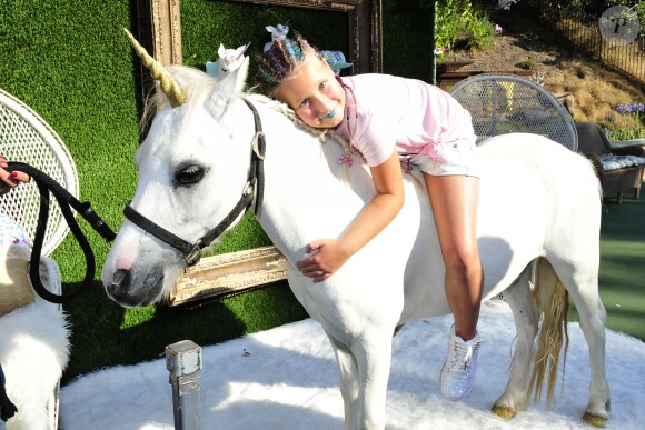 Tori Spelling fête le 9e anniversaire de sa fille Stella, sur le thème licorne, à Los Angeles, le 1er juillet 2017