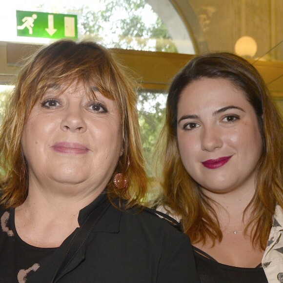 Semi-exclusif - Michèle Bernier et sa fille Charlotte Gaccio au concert de Patrick Bruel qui chante Barbara au Théâtre du Châtelet à Paris le 6 juin 2016. © Coadic Guirec / Bestimage