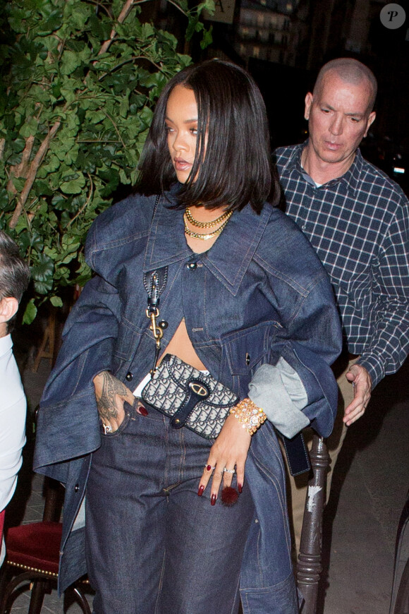 Exclusif - La chanteuse Rihanna va dîner chez Ferdi à Paris le 16 juin 2017.