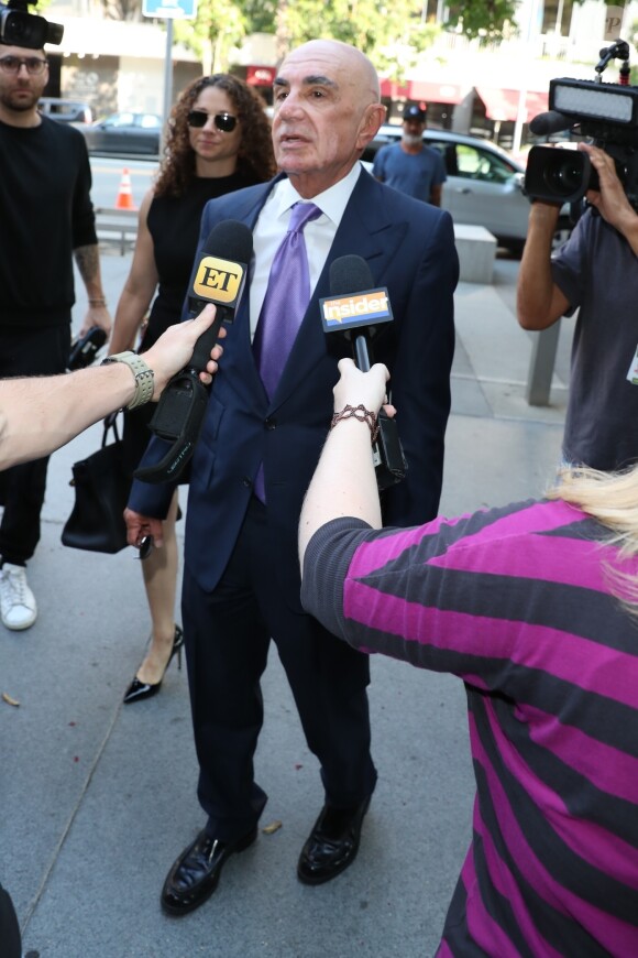 Robert Shapiro (avocat de Rob Kardashian) arrive au tribunal du quartier de downtown à Los Angeles, le 10 juillet 2017