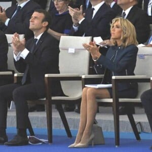 Emmanuel Macron, sa femme Brigitte Macron (Trogneux) , Donald Trump et sa femme Melanie Trump lors du défilé du 14 juillet (fête nationale) à Paris