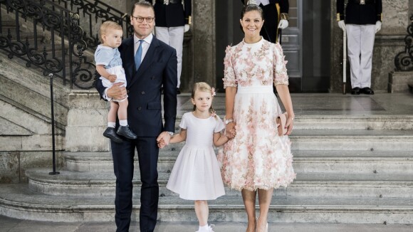 Victoria de Suède avec son mari et leurs enfants : Robe sublime pour ses 40 ans