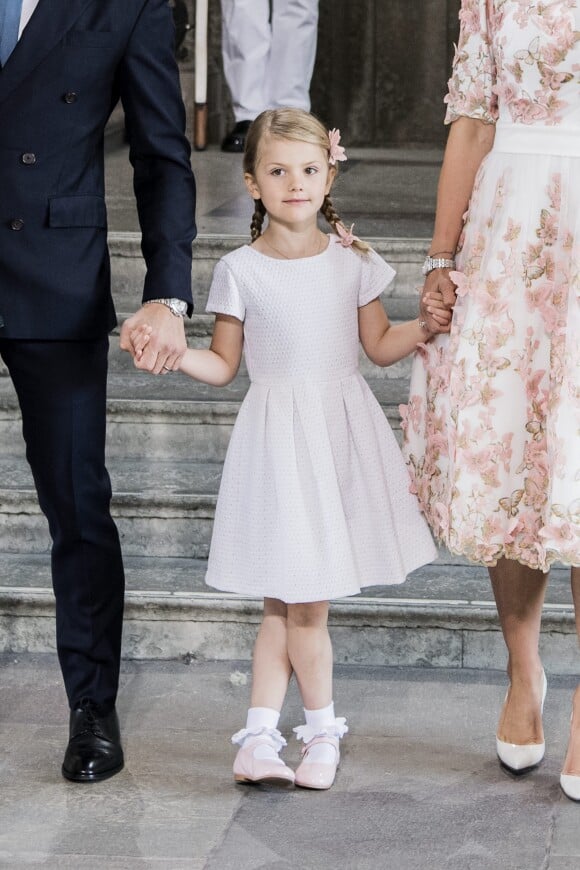 La princesse Estelle assiste à une messe à l'occasion du 40ème anniversaire de la princesse Victoria de Suède au palais Royal de Stockholm en Suède, le 14 juillet 2017.