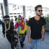 Bella Thorne arrive à l'aéroport de LAX accompagnée de son compagnon Scott Disick et de sa soeur Dani Thorne pour prendre l’avion en direction de Cannes, le 22 mai 2017