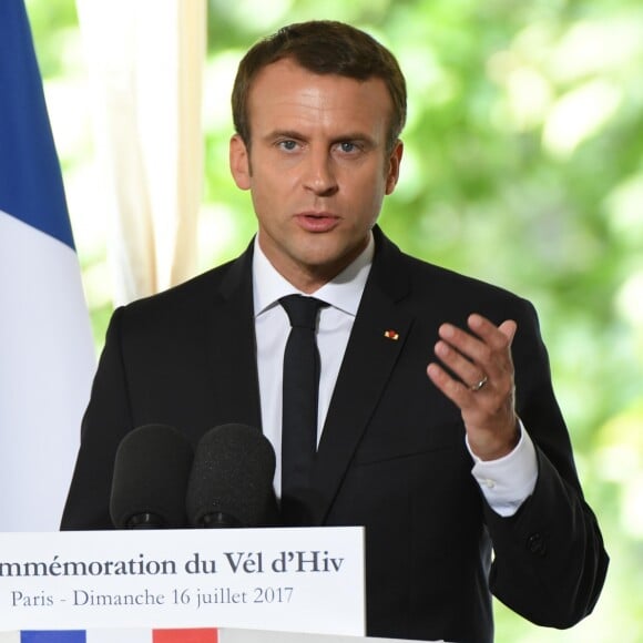 Le président français, Emmanuel Macron lors de la cérémonie des victimes des crimes racistes et antisémites de l'état français et d'hommage aux "Justes" de France, à l'occasion du 75ème anniversaire de la rafle du Vel d'Hiv à Paris le 16 juillet 2017 © Lionel Urman / Bestimage