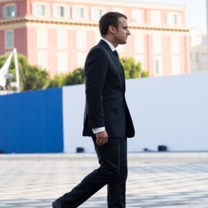 Le président de la République Emmanuel Macron lors de la cérémonie d'hommage aux victimes de l'attentat du 14 juillet 2016 à Nice, le 14 juillet 2017. © Cyril Moreau/Bestimage