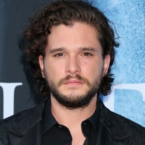 Kit Harington lors de la première de la saison 7 de 'Game of Thrones' au Disney Concert Hall à Los Angeles, le 12 juillet 2017. The Los Angeles Premiere for the seventh season of HBO's ''Game of Thrones'' at The Music Center's Walt Disney Concert Hall, Los Angeles, California, on July 12, 2017.12/07/2017 - Los Angeles