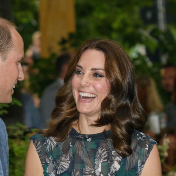 Le prince William et Kate Middleton, duc et duchesse de Cambridge, visitaient le 20 juillet 2017 la Clarchens Ballhaus, la plus ancienne salle de bal de Berlin, dans le cadre de leur visite officielle en Allemagne.