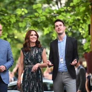 Le prince William et Kate Middleton, duc et duchesse de Cambridge, ont visité le 20 juillet 2017 la Clärchens Ballhaus, la plus ancienne salle de bal de Berlin, dans le cadre de leur visite officielle en Allemagne.