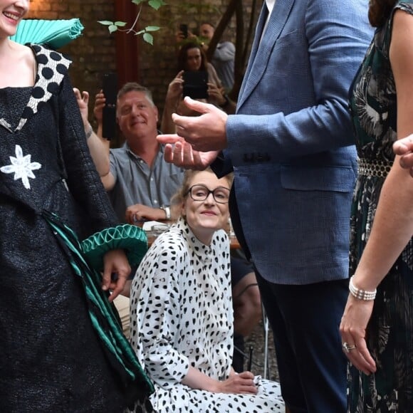 Le prince William et Kate Middleton, duc et duchesse de Cambridge, ont visité le 20 juillet 2017 la Clärchens Ballhaus, la plus ancienne salle de bal de Berlin, dans le cadre de leur visite officielle en Allemagne.