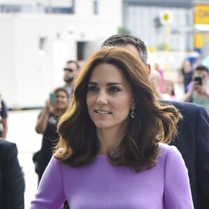 Le prince William, duc de Cambridge, et Kate Catherine Middleton, duchesse de Cambridge, au départ de la gare ferroviaire de Berlin pour Hambourg, à l'occasion de leur voyage de trois jours en Allemagne. Le 21 juillet 2017 21/07/2017 - Berlin