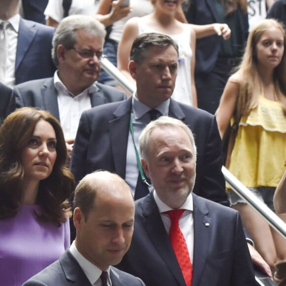 Le prince William, duc de Cambridge, et Kate Catherine Middleton, duchesse de Cambridge, au départ de la gare ferroviaire de Berlin pour Hambourg, à l'occasion de leur voyage de trois jours en Allemagne. Le 21 juillet 2017 21/07/2017 - Berlin