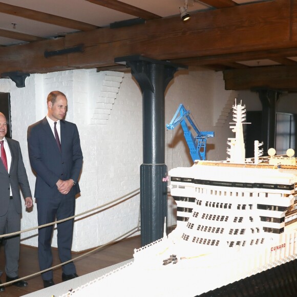 Le prince William et Kate Middleton en visite au musée Maritime à Hambourg, le 21 juillet 2017.