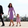 Kate Middleton et le prince William ont achevé leur visite officielle en Allemagne avec leurs enfants le prince George et la princesse Charlotte de Cambridge le 21 juillet 2017, décollant de Hambourg pour regagner le Royaume-Uni.