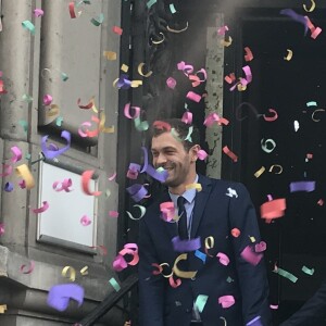 Bruno Julliard (premier adjoint à la Maire de Paris chargé de la Culture, du patrimoine, des métiers d'art, des relations avec les arrondissements et de la nuit) s'est marié avec Paul Le Goff à la mairie du 10e arrondissement de Paris, le 8 juillet 2017.