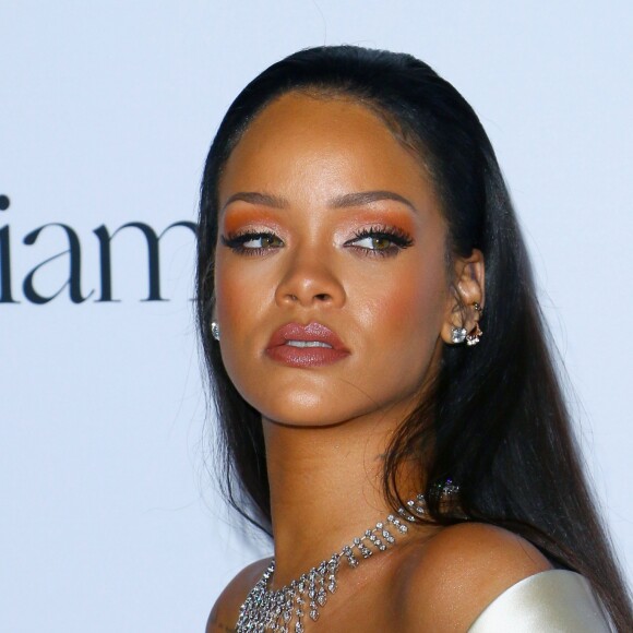 Rihanna - Soirée de la 2ème édition du "Diamond Ball " à Santa Monica le 10 décembre 2015.