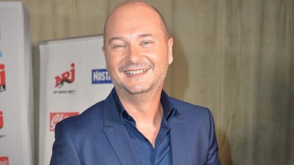 Cauet, évincé par NRJ, prêt à signer avec une autre radio ?