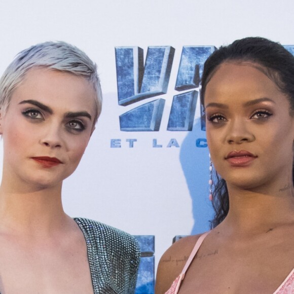 Cara Delevingne et Rihanna - Avant-première du film "Valérian et la Cité des mille planètes" de L. Besson à la Cité du Cinéma à Saint-Denis, le 25 juillet 2017. © Olivier Borde/Bestimage