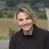 Nathalie, 27 ans, éleveuse de vaches et de chèvres pour le fromage en Bourgogne – Franche Comté. Candidate de "L'amour est dans le pré 2017".