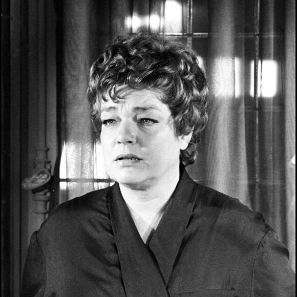 Simone Signoret sur le tournage du film "Le jour et l'heure" de René Clément en 1963.