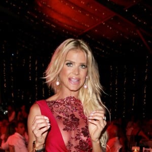 Victoria Silvstedt le 8 août 2017 lors de la soirée du 65e anniversaire de Fawaz Gruosi, fondateur de la marque de joaillerie De Grisogono, sur le thème Time to Shine à l'hôtel Cala di Volpe à Porto Cervo, en Sardaigne. © Dominique Jacovides/Bestimage