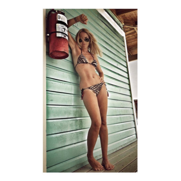 Karine Grandval en bikini aux Bahamas, le 3 août 2017.