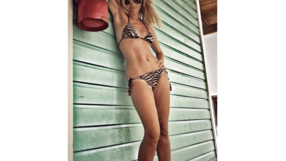 Karine Grandval en bikini : La coach de "Confessions intimes" resplendissante !