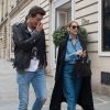 Exclusif - Céline Dion et son danseur Pepe Munoz sont allés déjeuner au restaurant italien Paparazzi au square de l'Opéra-Louis Jouvet et sont ensuite allés faire du shopping chez Dior avenue Montaigne et chez Balmain rue François 1er avant de revenir à l'hôtel Royal Monceau à Paris, France, le 8 août 2017.
