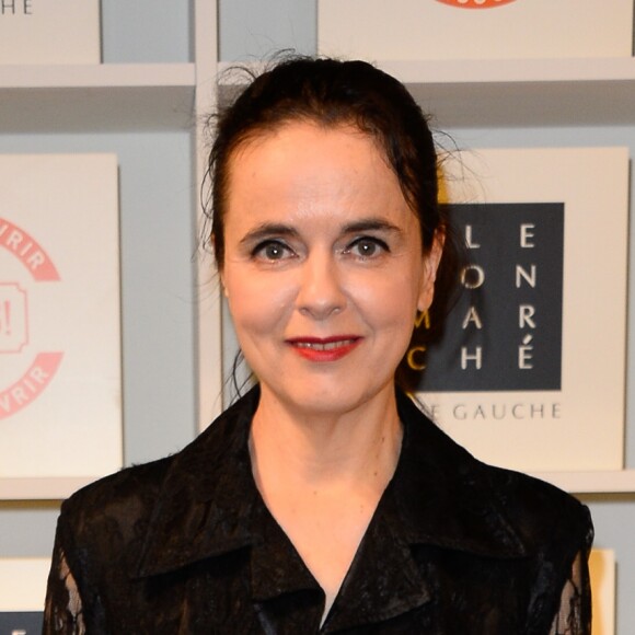 Amélie Nothomb - Soirée d'inauguration de l'exposition PARIS! au Bon Marché à Paris le 7 septembre 2016. Le célèbre magasin de la Rive gauche porte haut et fort les couleurs tricolores en dédiant son exposition automnale à la Ville Lumière. Vestiaire casual chic, gourmandises typiques, cosmétiques adorés des Frenchies... L'essentiel pour la jouer comme une Parisienne. © Coadic Guirec/Bestimage