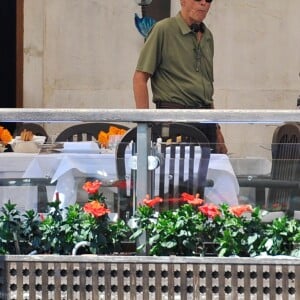 Clint Eastwood sur le tournage de son prochain film "The 15:17 to Paris" à Venise, le 17 août 2017.