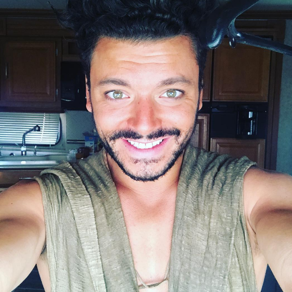 Kev Adams sur une photo publiée sur son compte Instagram le 11 août 2017. L'acteur et humoriste se trouve au Maroc pour le tournage du film "Aladin 2".