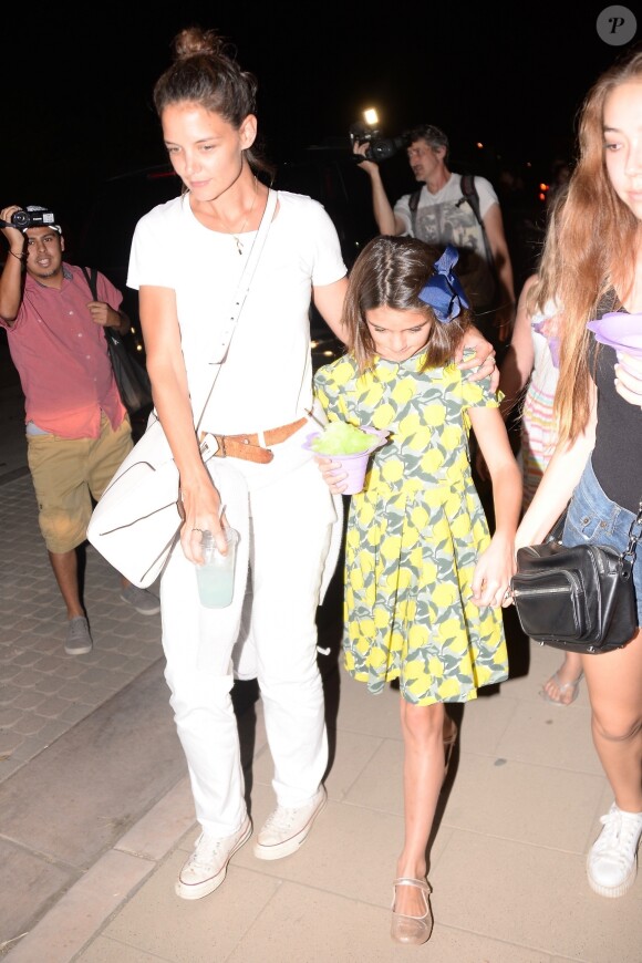 Katie Holmes a passé la soirée avec sa fille Suri à la fête foraine de Chili Cook-Off à Malibu, le 4 septembre 2017