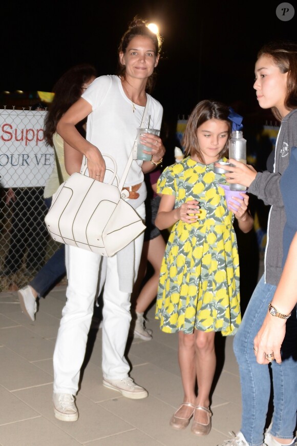 Katie Holmes a passé la soirée avec sa fille Suri à la fête foraine de Chili Cook-Off à Malibu, le 4 septembre 2017