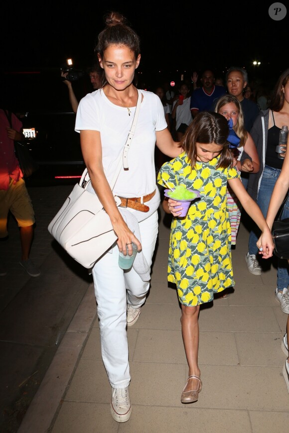 Katie Holmes a passé la soirée avec sa fille Suri à la fête foraine de Chili Cook-Off à Malibu, le 4 septembre 2017