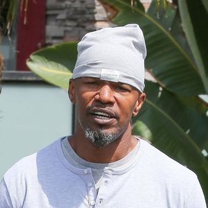 Jamie Foxx sort du restaurant Cisco dans le quartier Westlake à Los Angeles, Californie, Etats-Unis, le 6 septembre 2017.