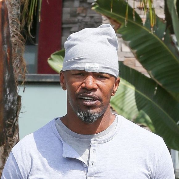 Jamie Foxx sort du restaurant Cisco dans le quartier Westlake à Los Angeles, Californie, Etats-Unis, le 6 septembre 2017.